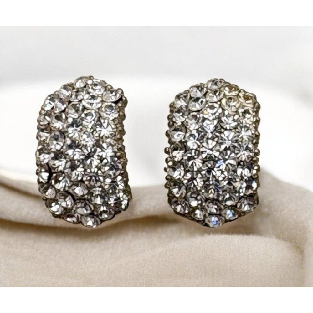 Vintage Rhinestone Stud Earrings with Silver Tone Setting Sparkly